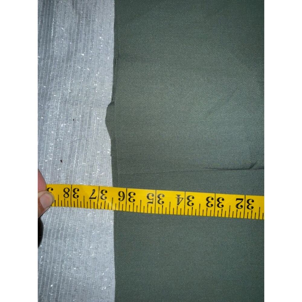 H & M SOFT GREEN DRESS WITH CAP SLEEVES AND BELT SIZE XSMALL - Picture 4 of 7